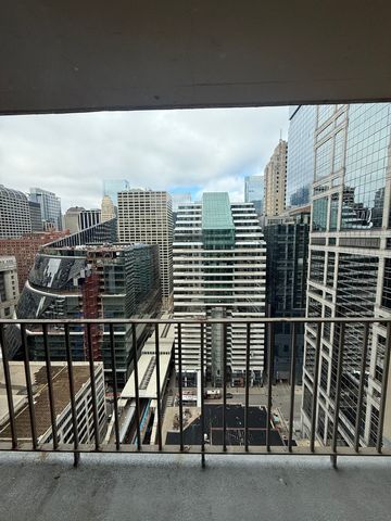 200 N Dearborn Street 2801, Chicago, IL 60601