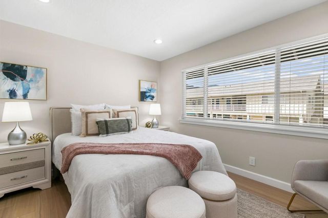 14351 Saratoga Avenue B, Saratoga, CA 95070
