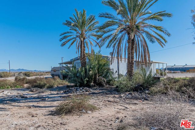 24235 Palomas Avenue, Blythe, CA 92225