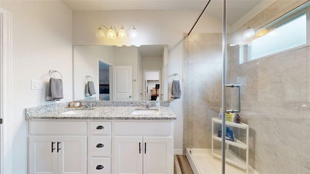 5253 Montague Loop, Bryan, TX 77807