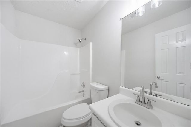 2479 Feathertree Lane, Lawrenceville, GA 30044