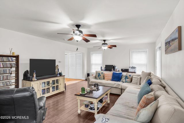 428 Windsor Street, Forked River, NJ 08731