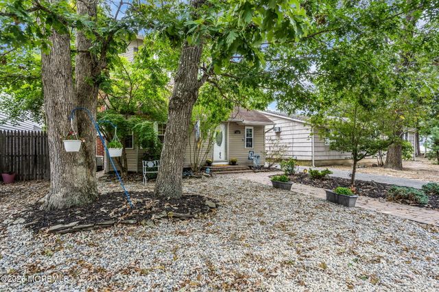 428 Windsor Street, Forked River, NJ 08731