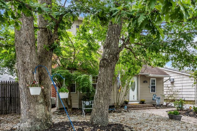 428 Windsor Street, Forked River, NJ 08731