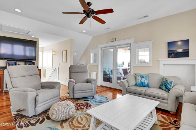 114 Leeward Court, Kure Beach, NC 28449