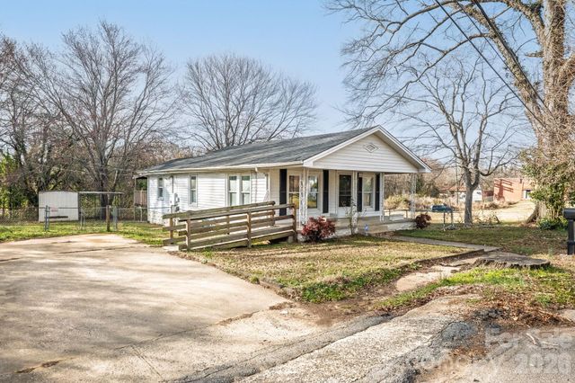 618 Live Oak Street, Shelby, NC 28150