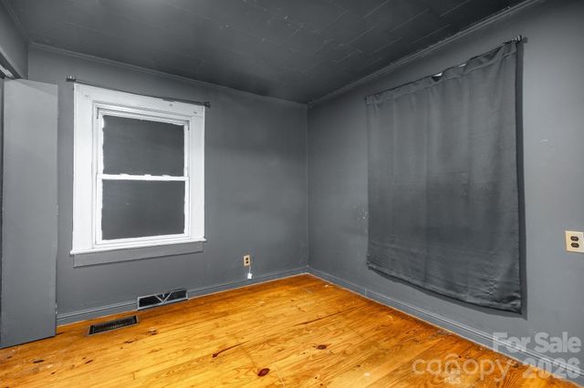 618 Live Oak Street, Shelby, NC 28150