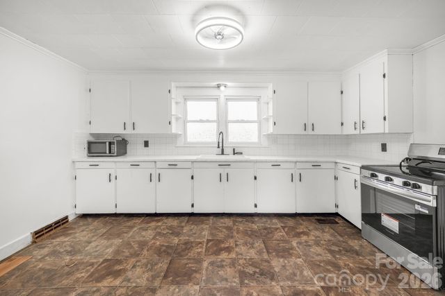 618 Live Oak Street, Shelby, NC 28150