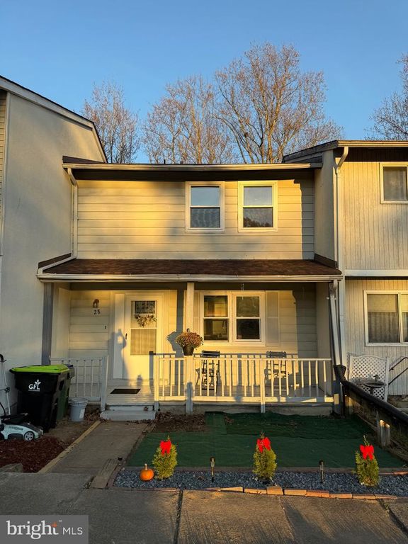 28 WAYSIDE CT, Stafford, VA 22554