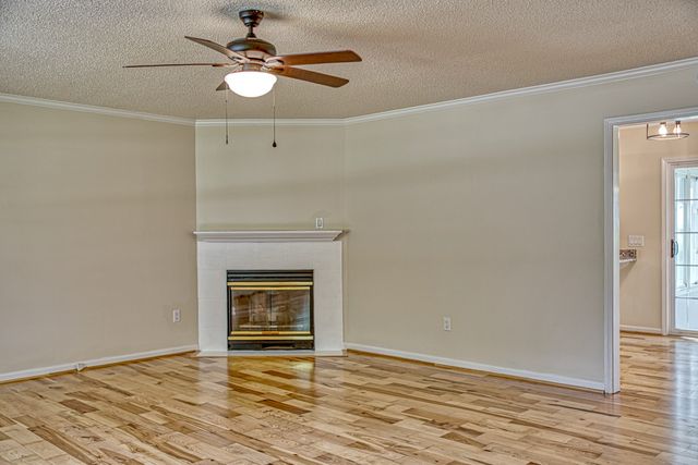 45 S Old Kentucky Rd, Cookeville, TN 38501