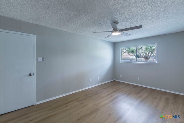 1509 Violet Avenue, Killeen, TX 76543