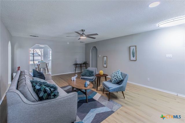 1509 Violet Avenue, Killeen, TX 76543
