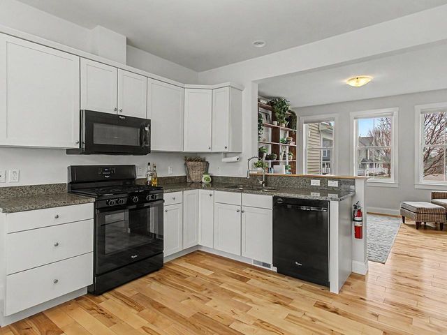 123 South Jefferson Road, South Burlington, VT 05403