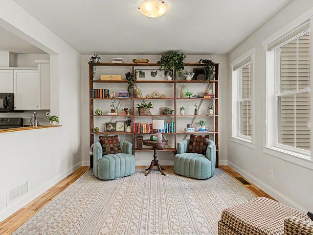 123 South Jefferson Road, South Burlington, VT 05403
