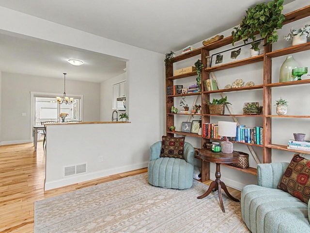 123 South Jefferson Road, South Burlington, VT 05403