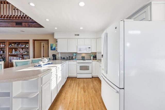 336 56th Ave. N, North Myrtle Beach, SC 29582