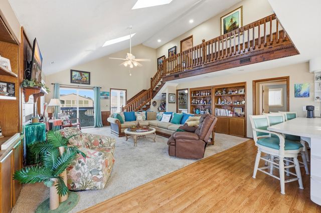 336 56th Ave. N, North Myrtle Beach, SC 29582