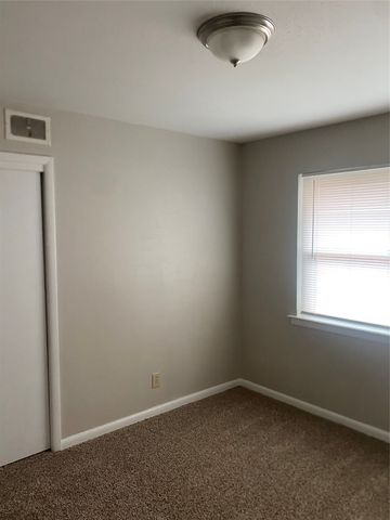 3805 Kushla Avenue, Dallas, TX 75216