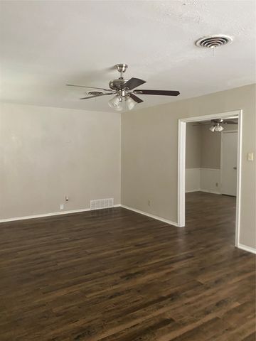 3805 Kushla Avenue, Dallas, TX 75216