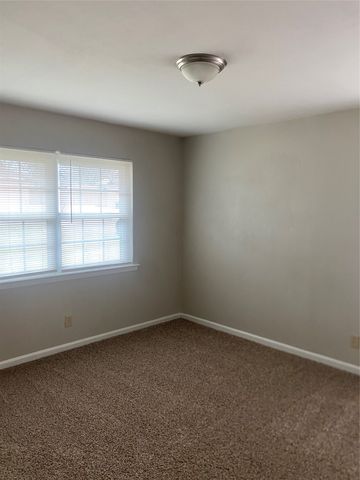 3805 Kushla Avenue, Dallas, TX 75216