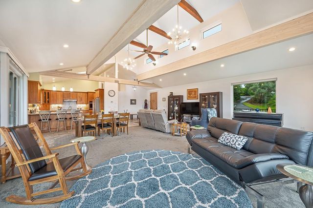 7357 Ridge Rd, Newcastle, CA 95658