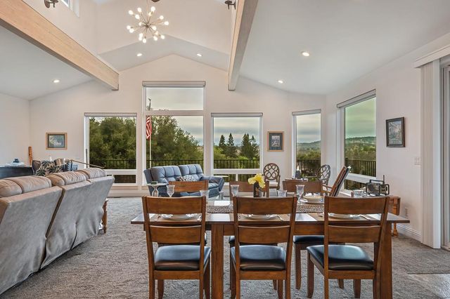 7357 Ridge Rd, Newcastle, CA 95658