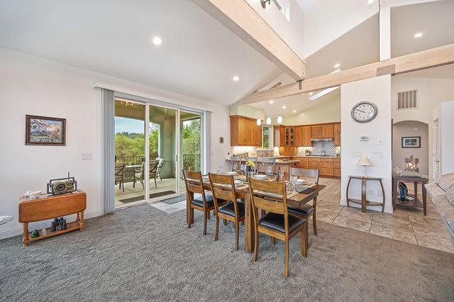 7357 Ridge Rd, Newcastle, CA 95658