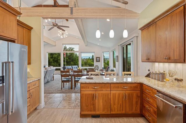 7357 Ridge Rd, Newcastle, CA 95658
