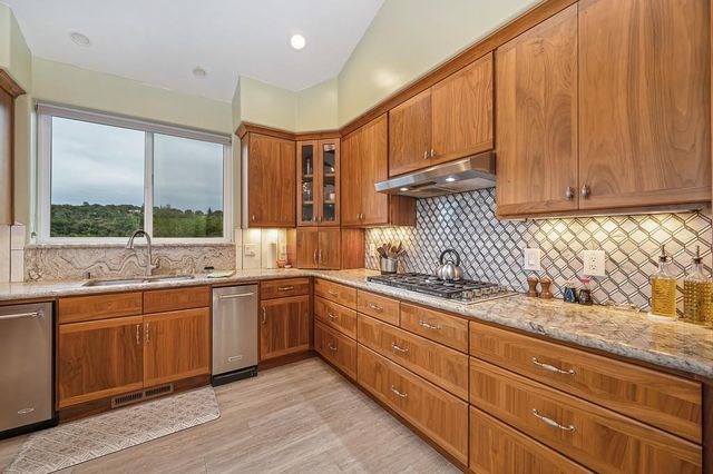 7357 Ridge Rd, Newcastle, CA 95658