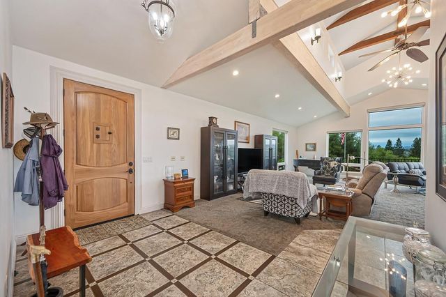 7357 Ridge Rd, Newcastle, CA 95658