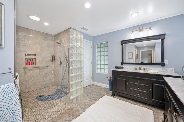 7357 Ridge Rd, Newcastle, CA 95658