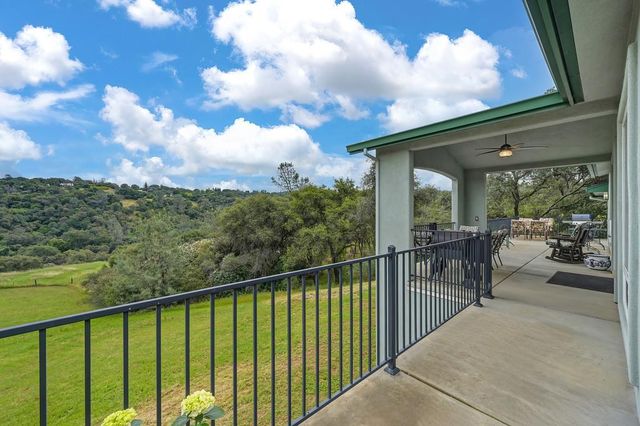 7357 Ridge Rd, Newcastle, CA 95658