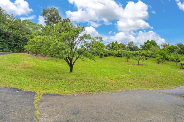 7357 Ridge Rd, Newcastle, CA 95658