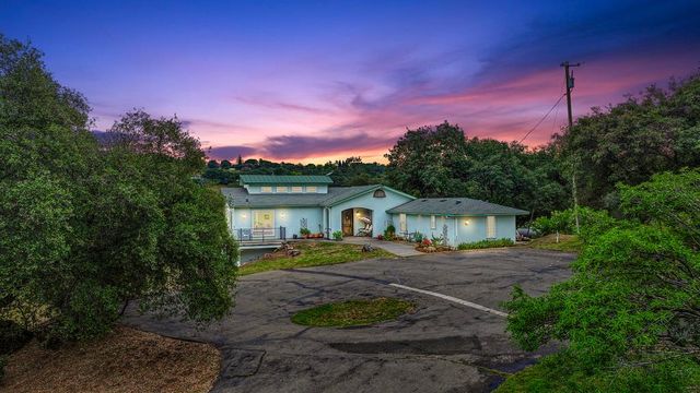 7357 Ridge Rd, Newcastle, CA 95658
