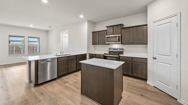 500 Silver Birch Drive, Nevada, TX 75173