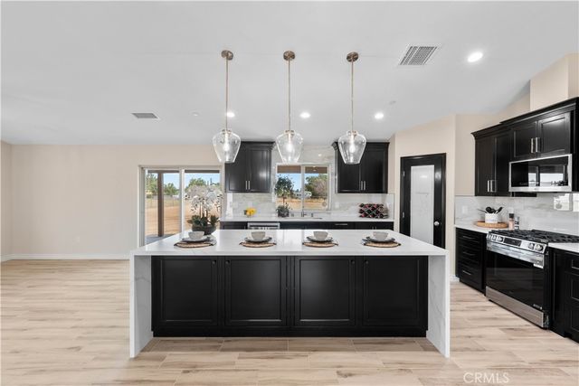 15162 Larch, Hesperia, CA 92345