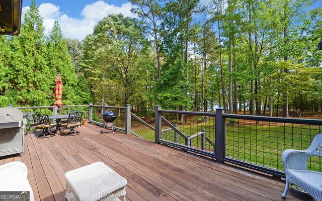 396 Greenleaf Drive, Lavonia, GA 30553