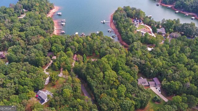 396 Greenleaf Drive, Lavonia, GA 30553