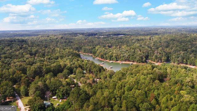 396 Greenleaf Drive, Lavonia, GA 30553