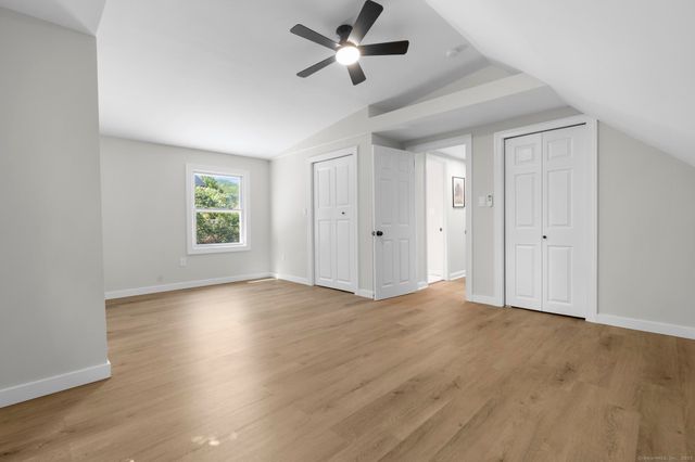 16 Samoset Avenue, North Haven, CT 06473