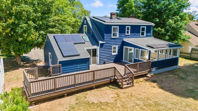 16 Samoset Avenue, North Haven, CT 06473