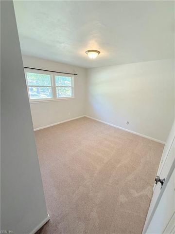 713 Churchill DR, Virginia Beach, VA 23464