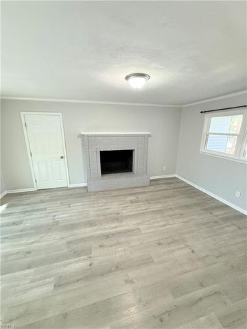 713 Churchill DR, Virginia Beach, VA 23464