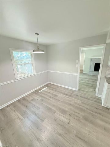 713 Churchill DR, Virginia Beach, VA 23464