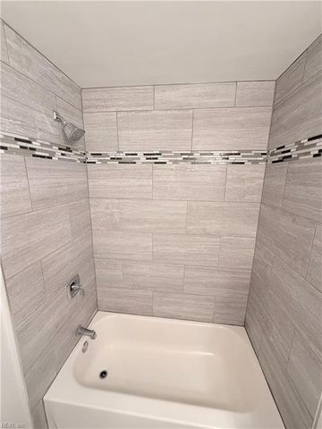 713 Churchill DR, Virginia Beach, VA 23464