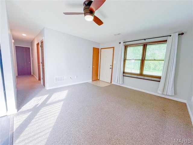 6 Fig Street 11, Sullivan, MO 63080