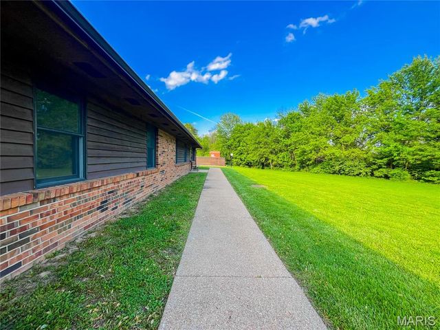 6 Fig Street 11, Sullivan, MO 63080
