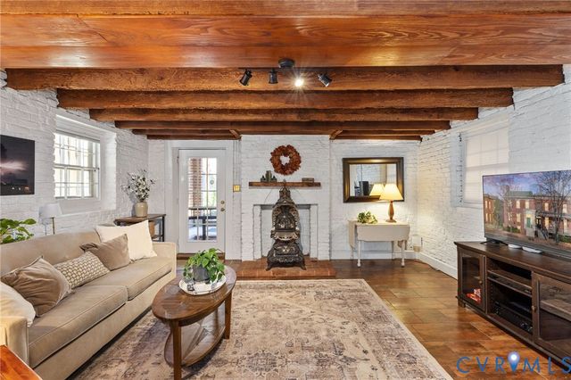 316 N 27th St, Richmond, VA 23223