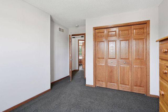 24120 Redwing Avenue, New Prague, MN 56071