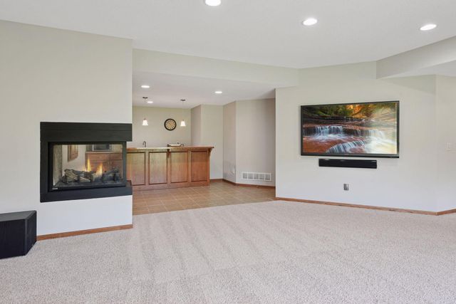 24120 Redwing Avenue, New Prague, MN 56071